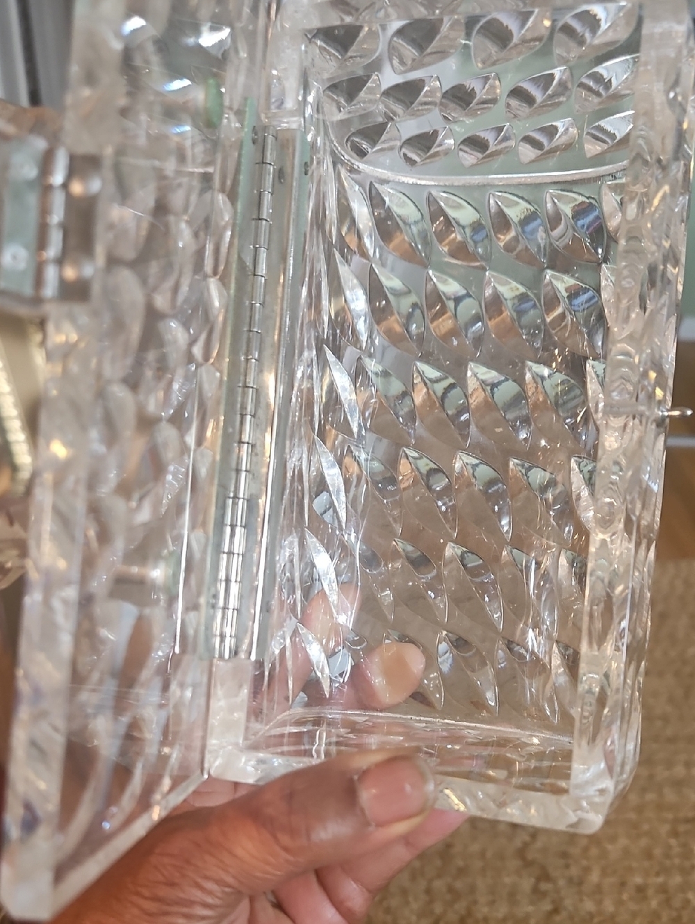 Clear Vintage 1950's Crystal-Look Lucite Handbag - Faceted Design